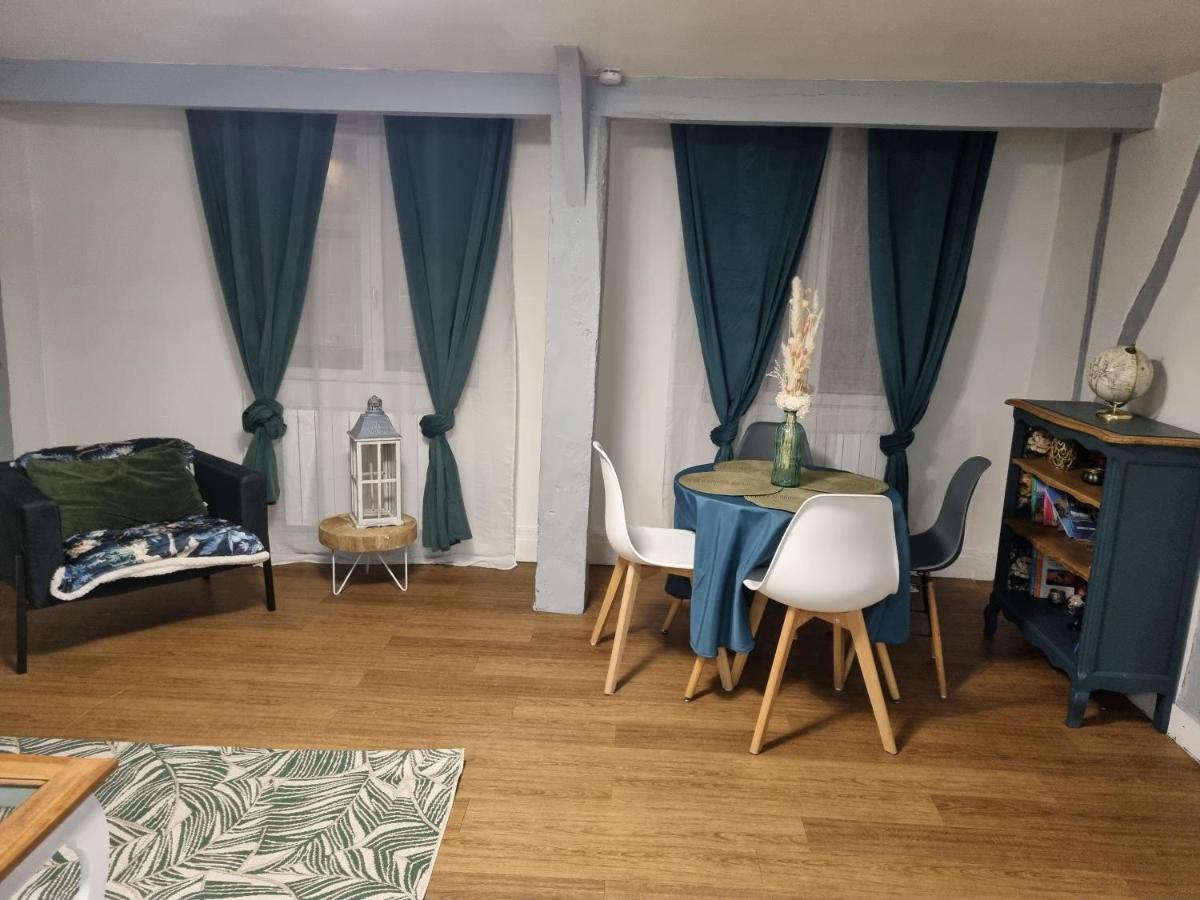 Appartement De La Rose Rouen Esterno foto